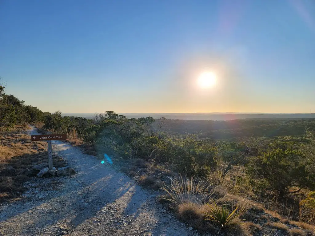 Vista Knoll Trail